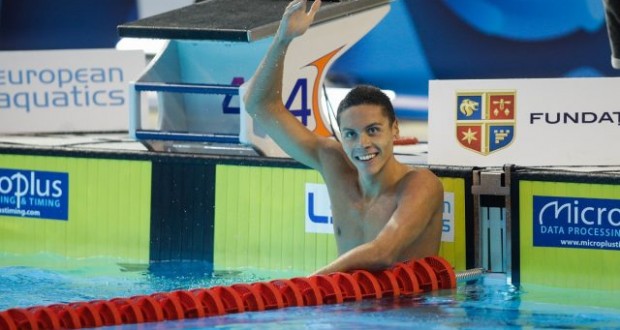 David Popovici a câștigat aurul cu un nou record mondial la 100 de metri liber, la Campionatul European / A încheiat proba cu timpul 46.86, cel mai bun reuşit vreodată de un înotător din lume