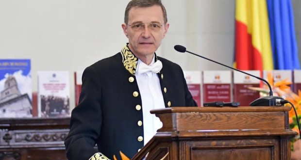Ioan-Aurel Pop-președintele Academiei Române -Crăciunul – primenitorul și izbăvitorul firii