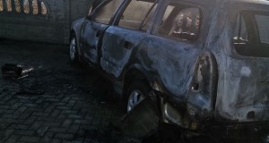 Mașină distrusă de flăcări la Răchiți