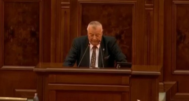 Senatorul Dorinel Cosma a făcut o nouă declarație politică: NU VĂ JUCAȚI CU SOARTA ROMÂNILOR!