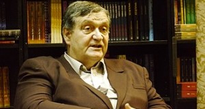 Cultura românească în doliu. A murit criticul și istoricul literar Alex Ștefănescu